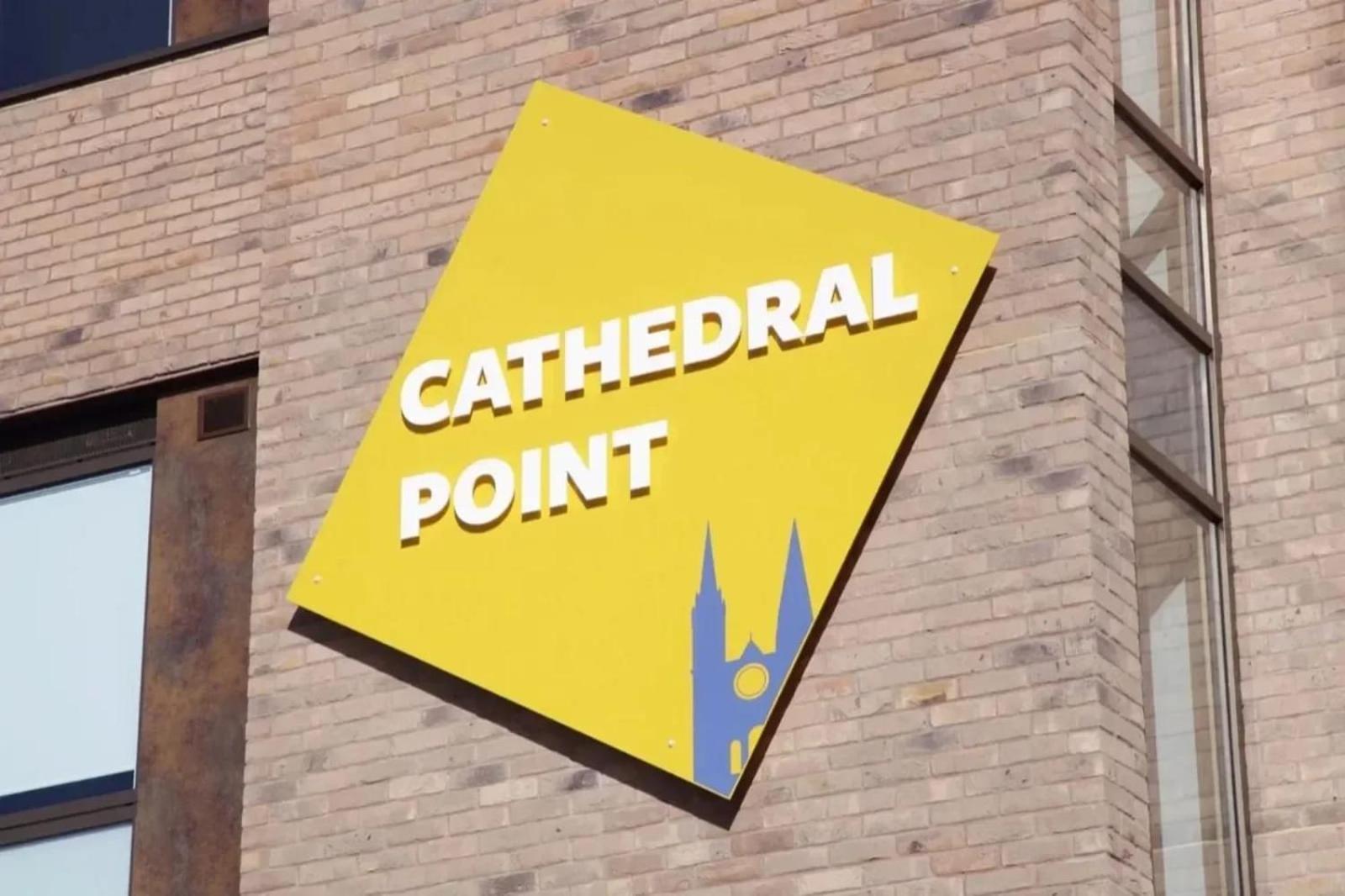 For Students Only Ensuite Bedrooms With Shared Kitchen At Cathedral Point In Winchester Exterior photo